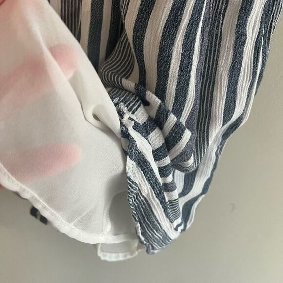 American eagle AEO spaghetti strap blue white striped v neck lined romper small - Picture 6 of 12